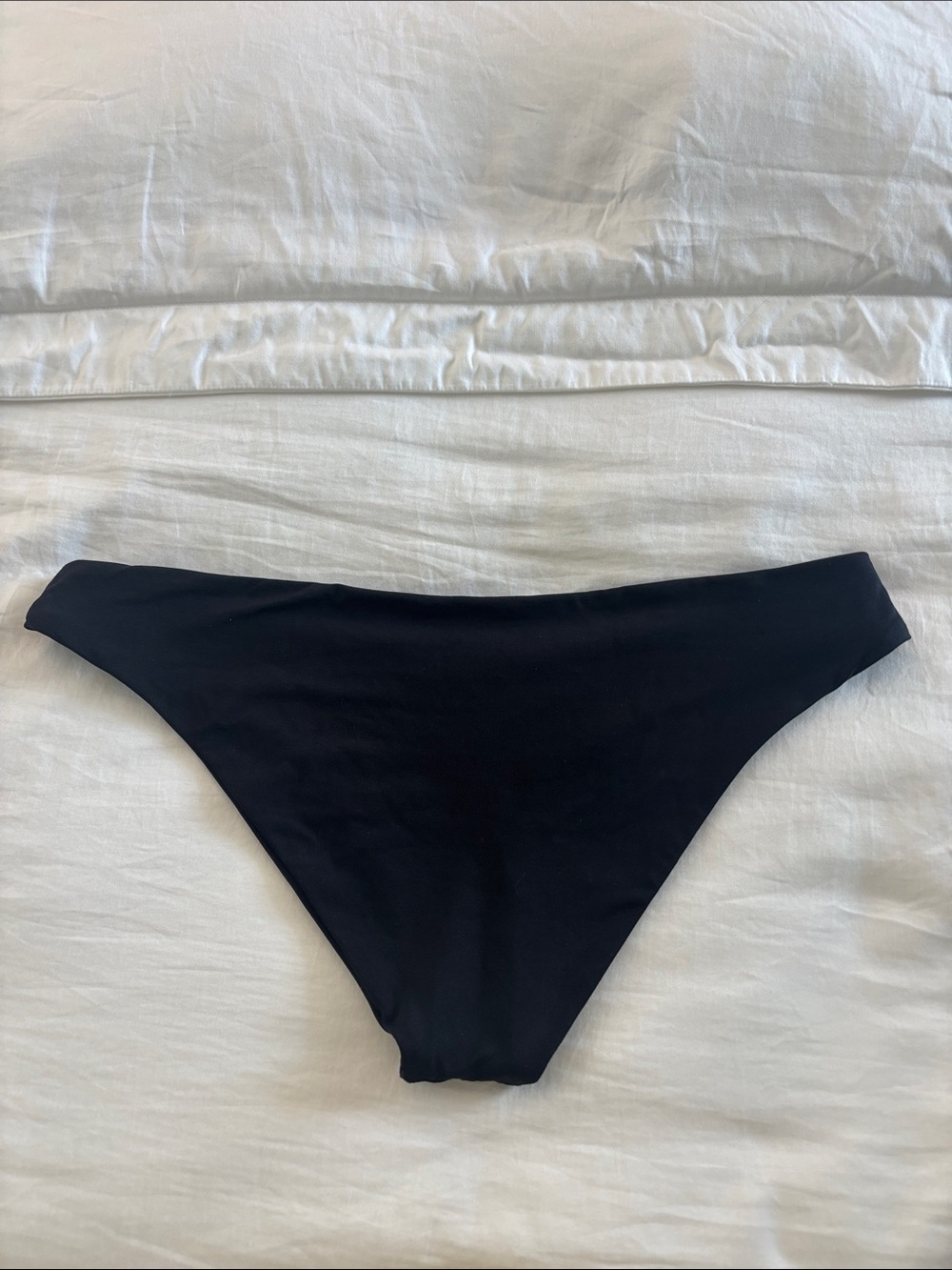 Lspace sandy bikini bottoms in black size M - Picture 4 of 4
